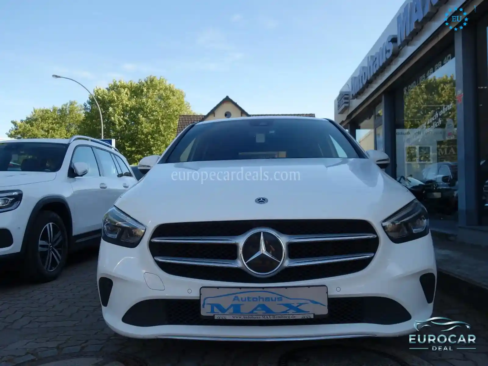 Mercedes-Benz B 180