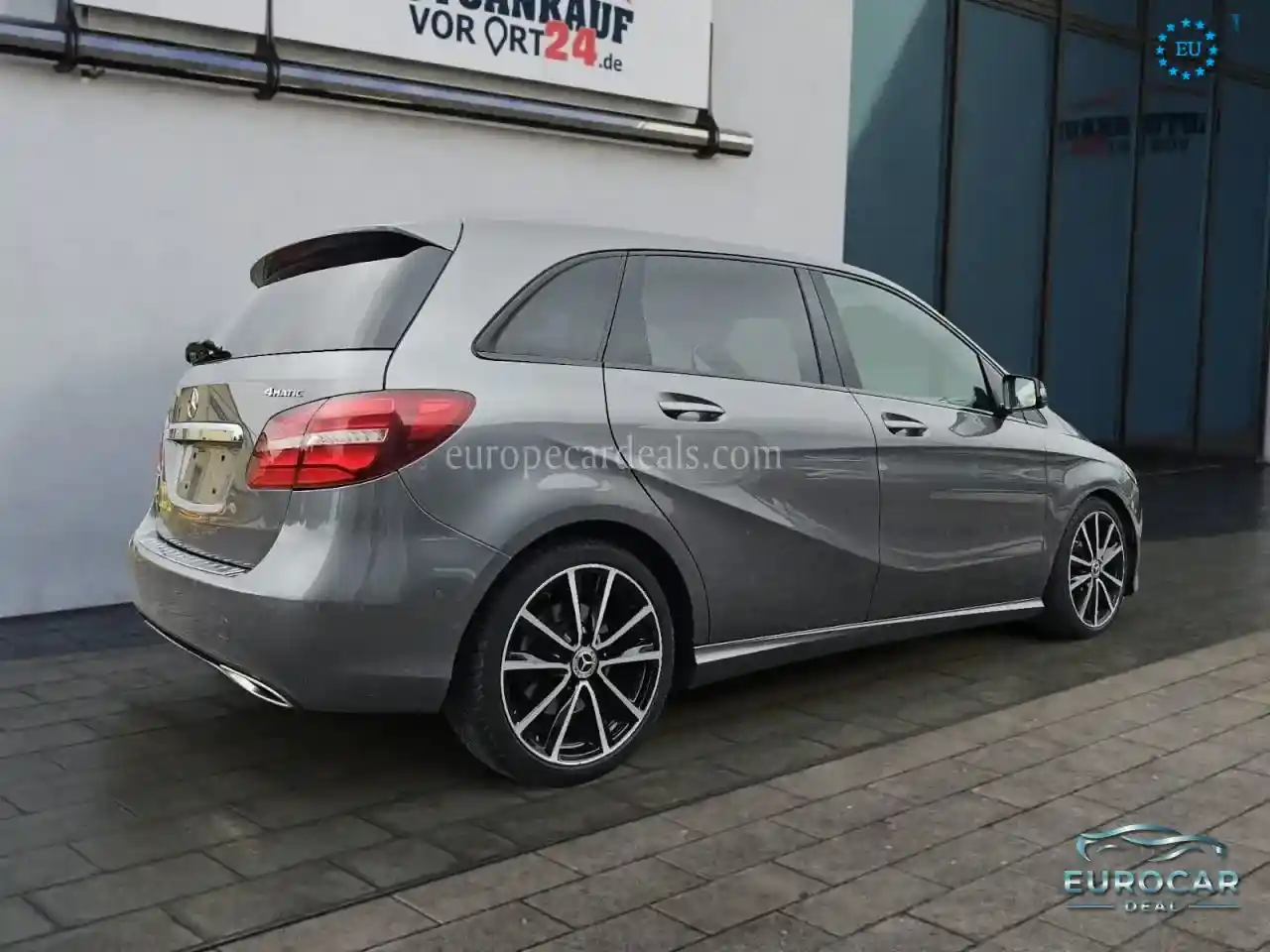 Mercedes-Benz B 200