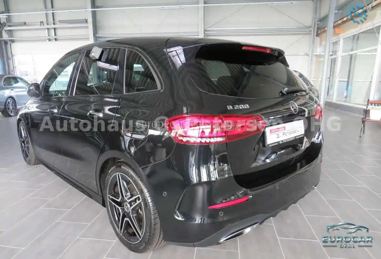 Mercedes-Benz B 200