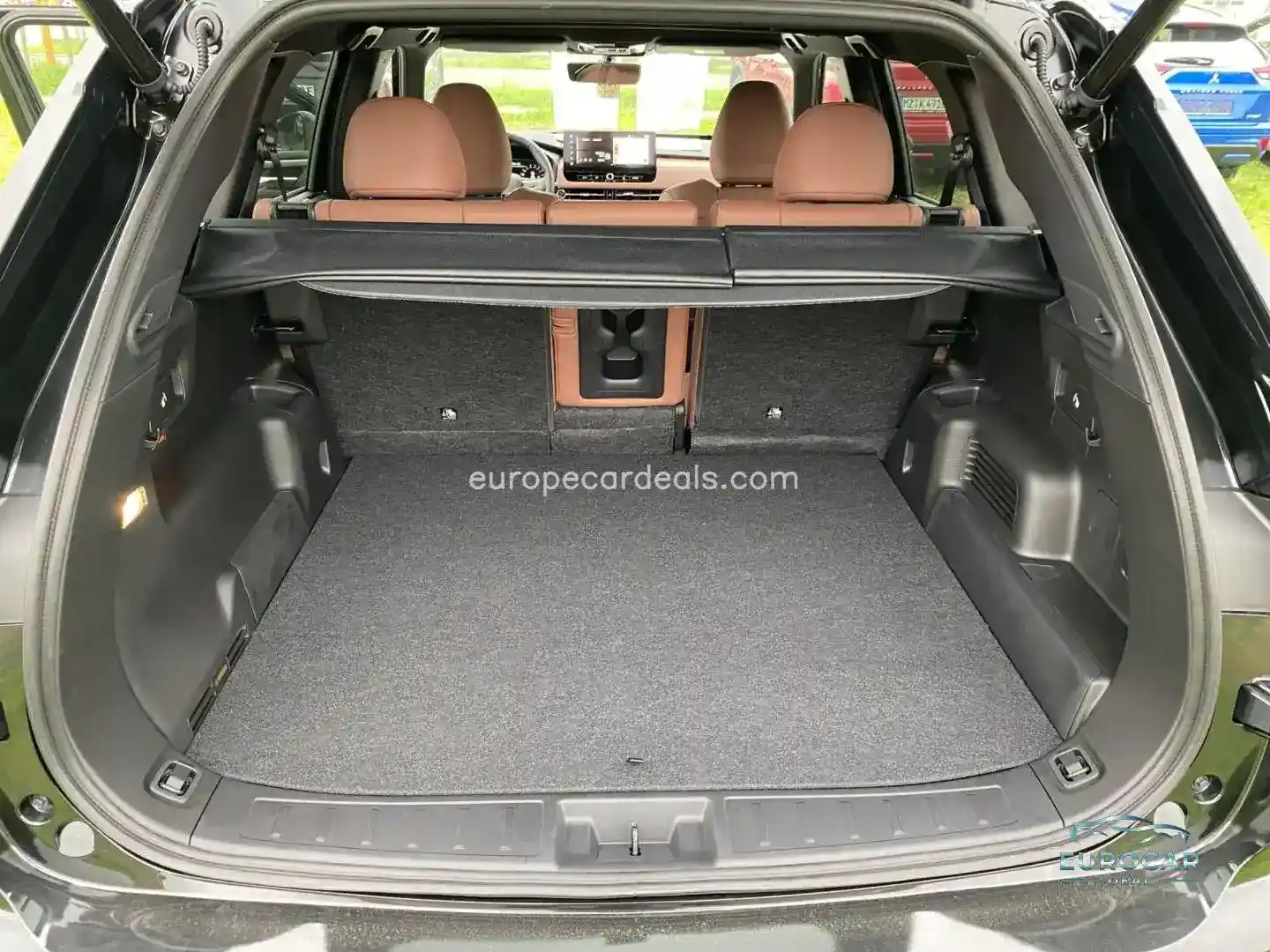 Mitsubishi Plug-in Hybrid Outlander