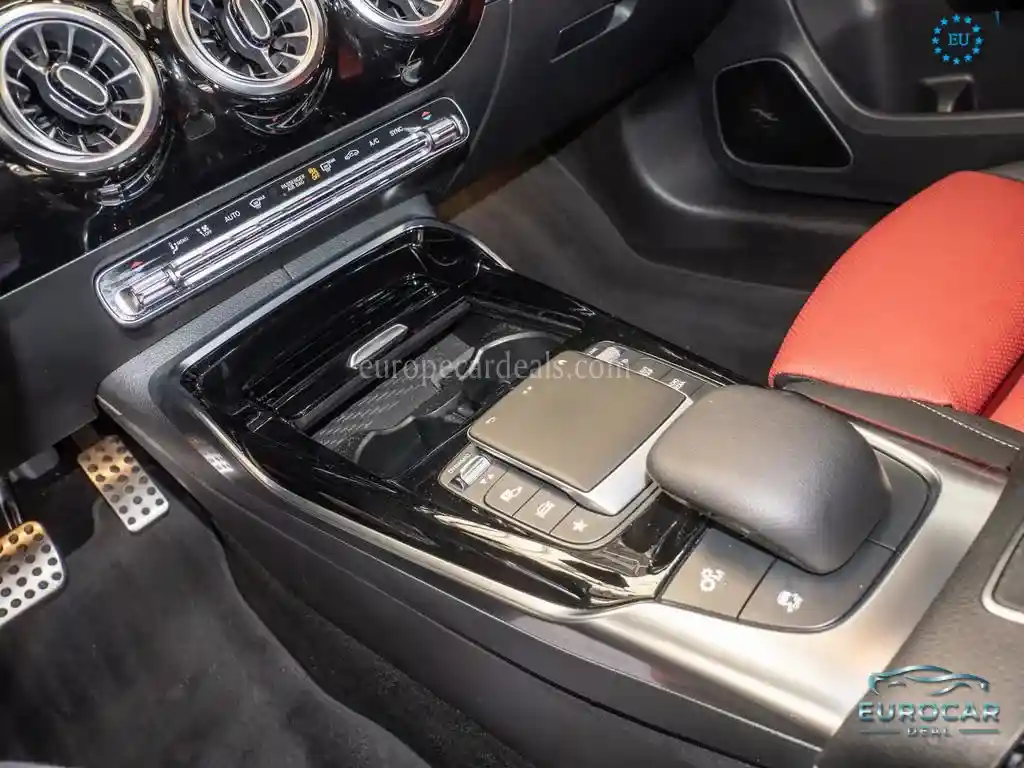 Mercedes-Benz A 45 AMG