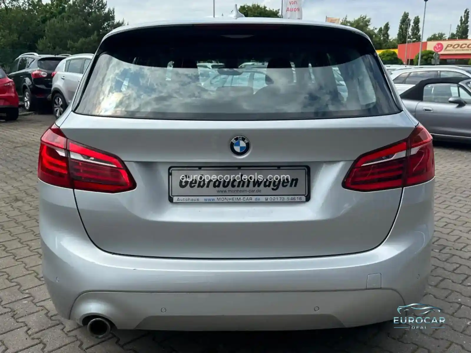 BMW 225