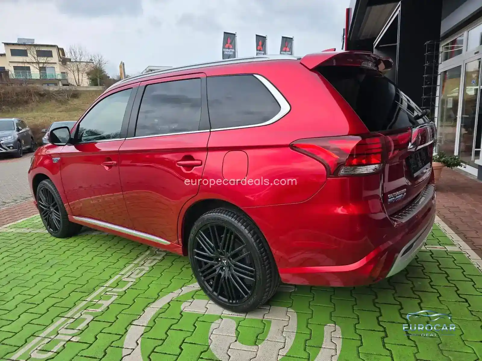 Mitsubishi Plug-in Hybrid Outlander
