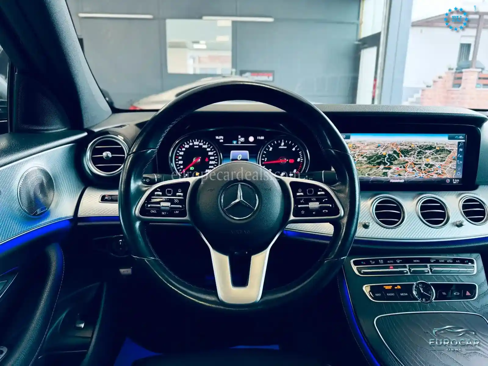 Mercedes-Benz E 300