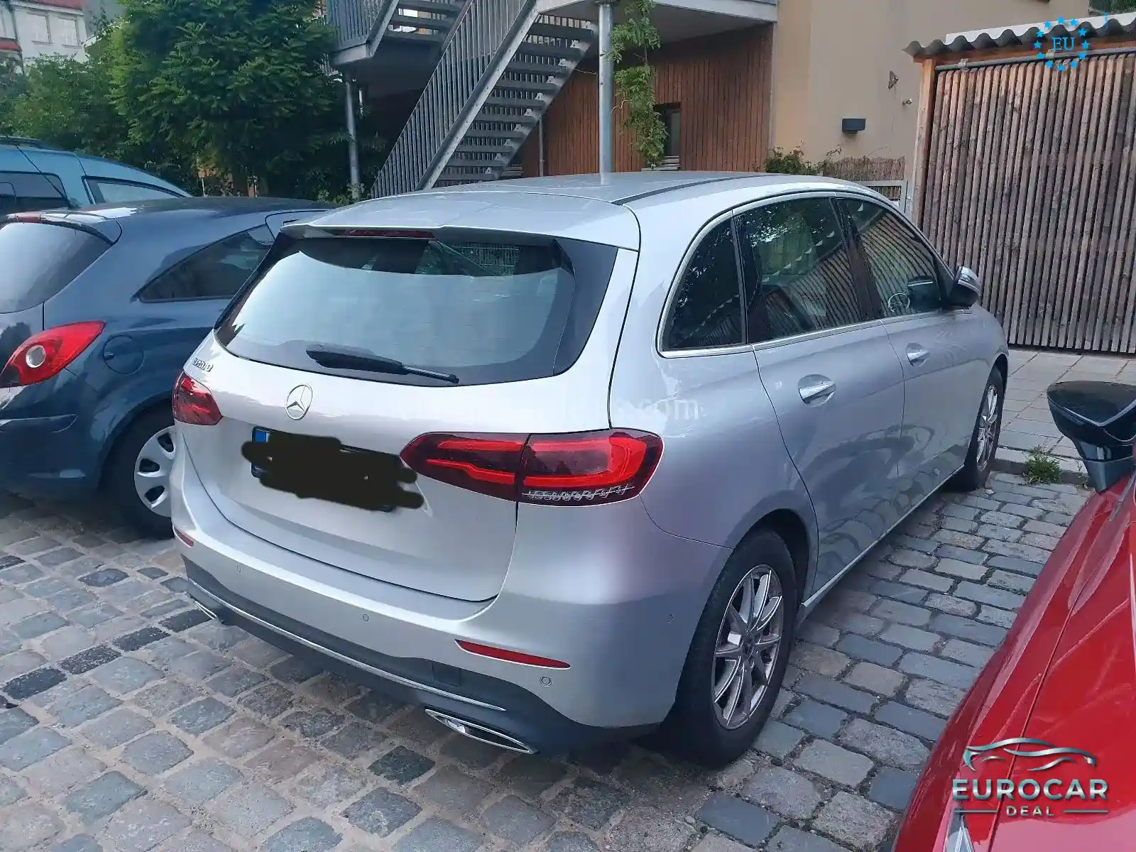 Mercedes-Benz B 200