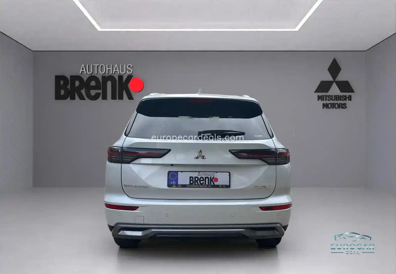 Mitsubishi Plug-in Hybrid Outlander