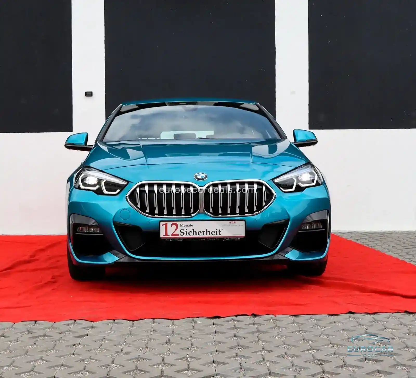 BMW 218