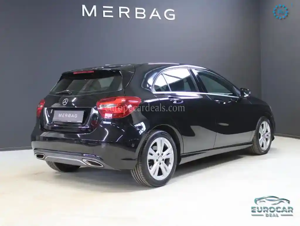 Mercedes-Benz A 180