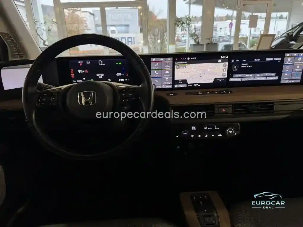 Honda e
