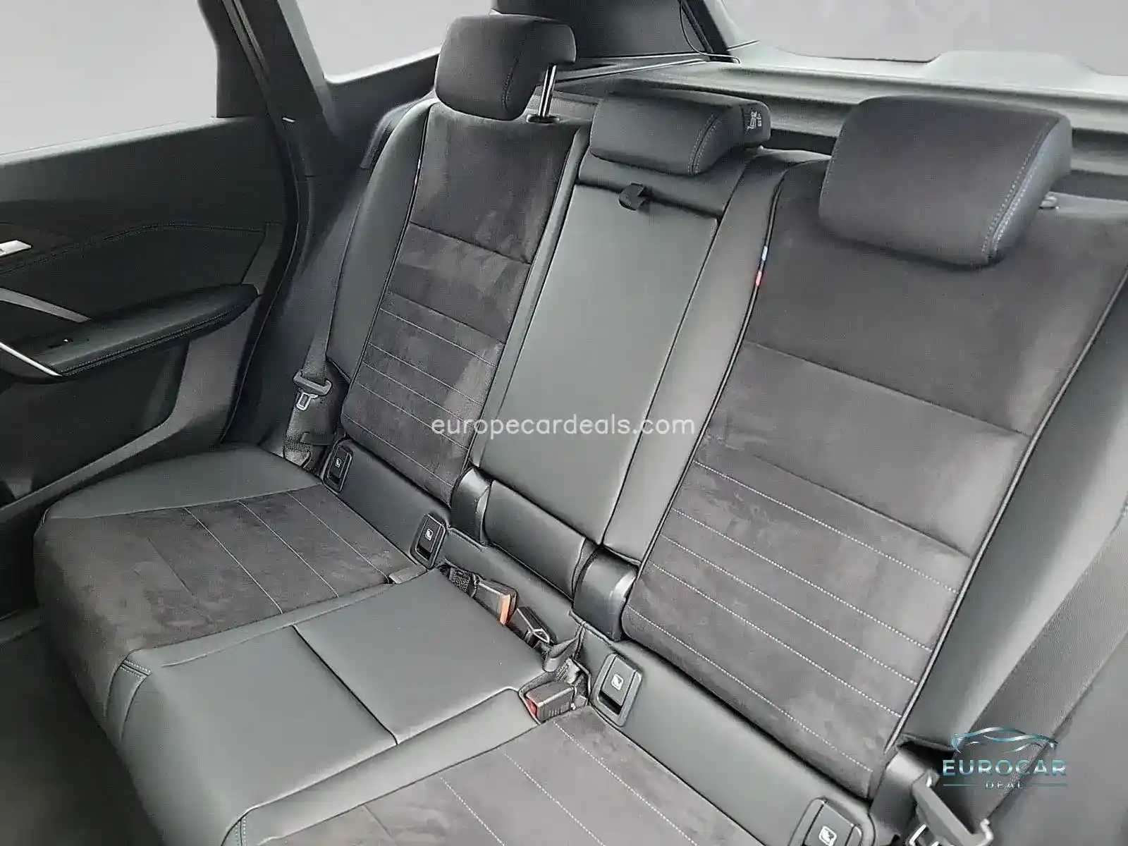 BMW iX1
