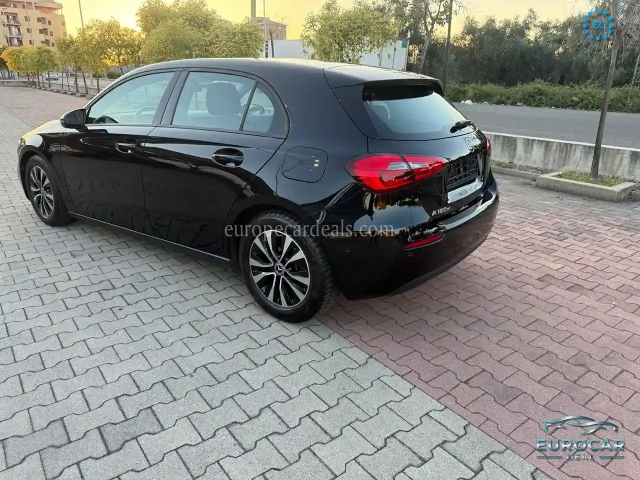 Mercedes-Benz A 180