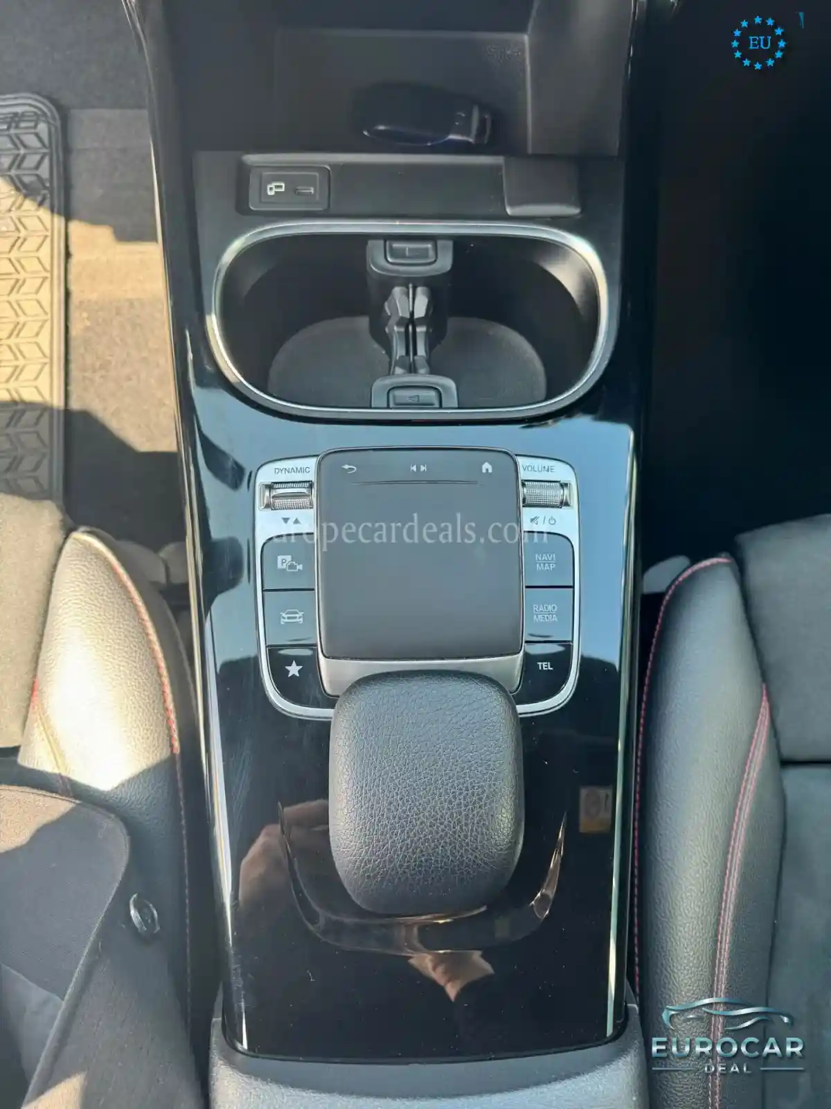 Mercedes-Benz A 220