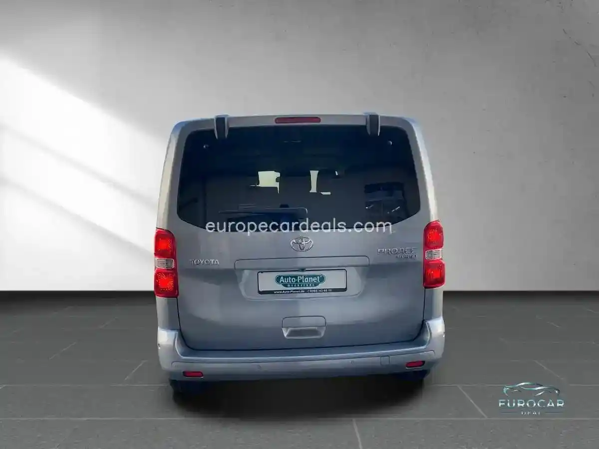 Toyota Proace (Verso)