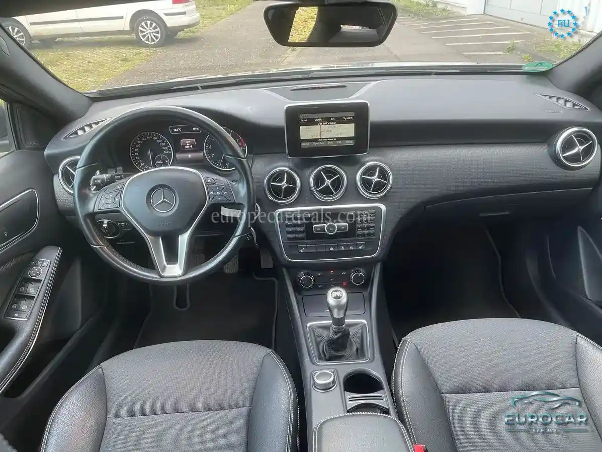 Mercedes-Benz A 180