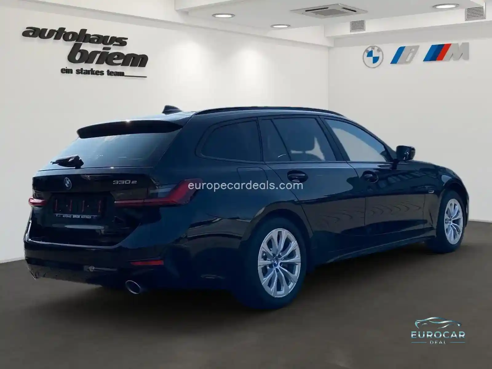 BMW 330