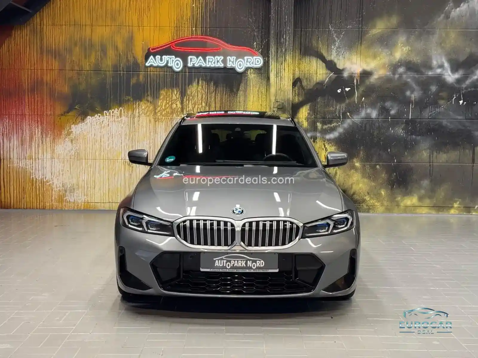 BMW 330