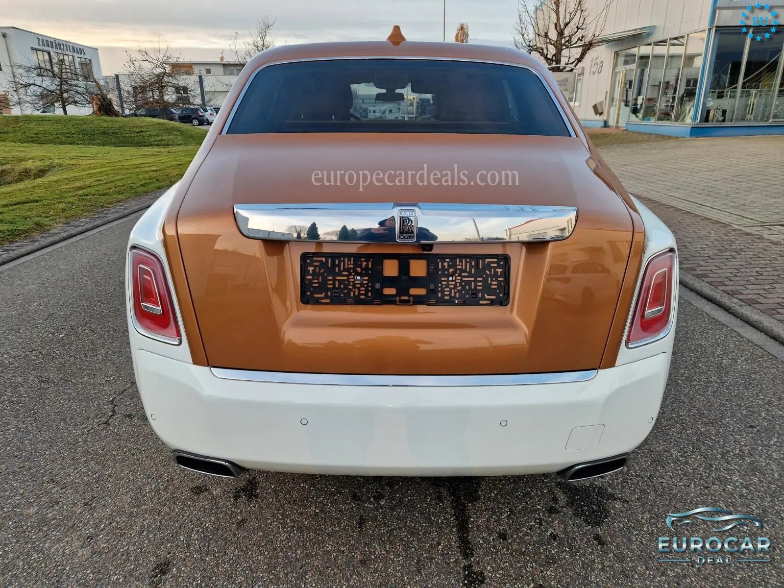 Rolls-Royce Phantom