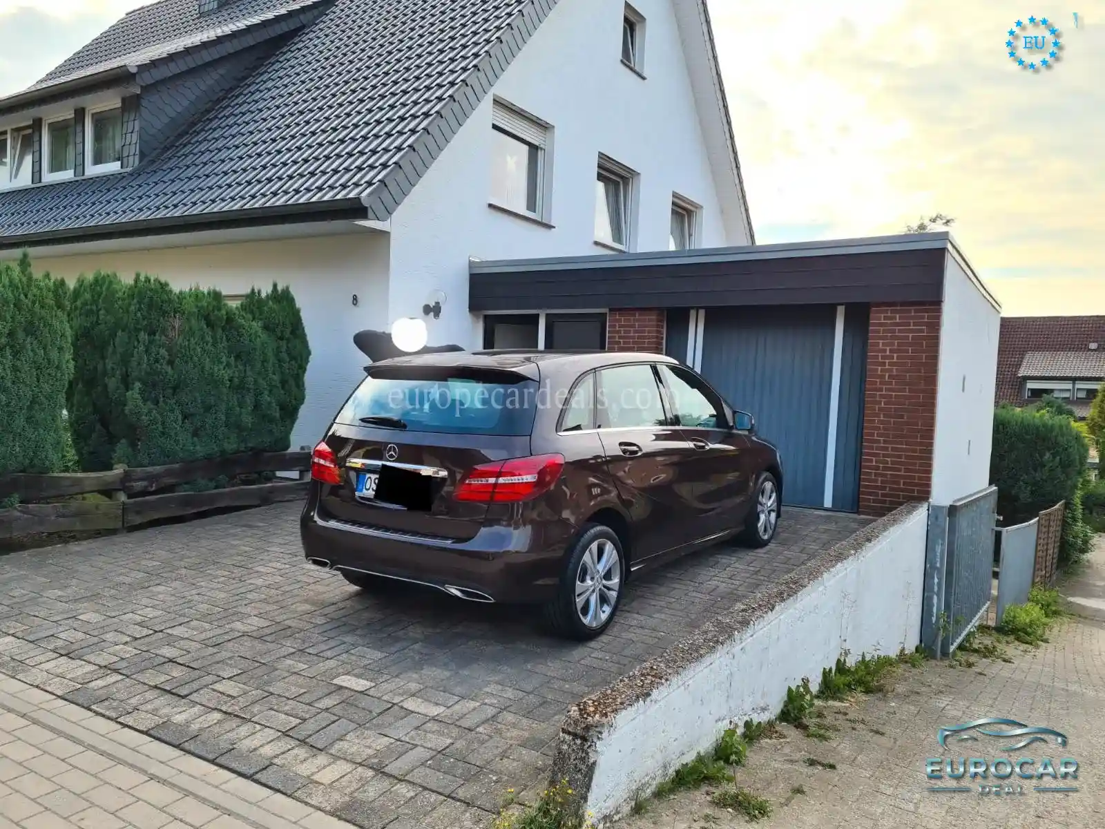 Mercedes-Benz B 220