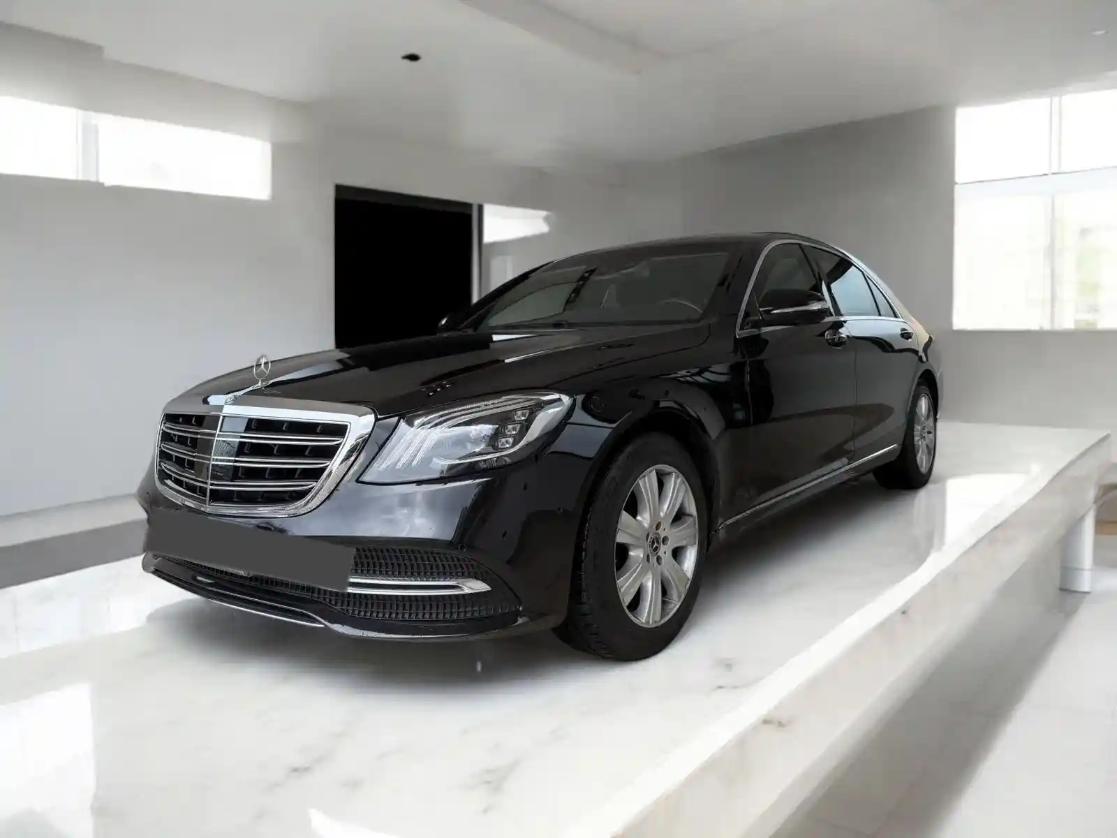 Mercedes-Benz S 600