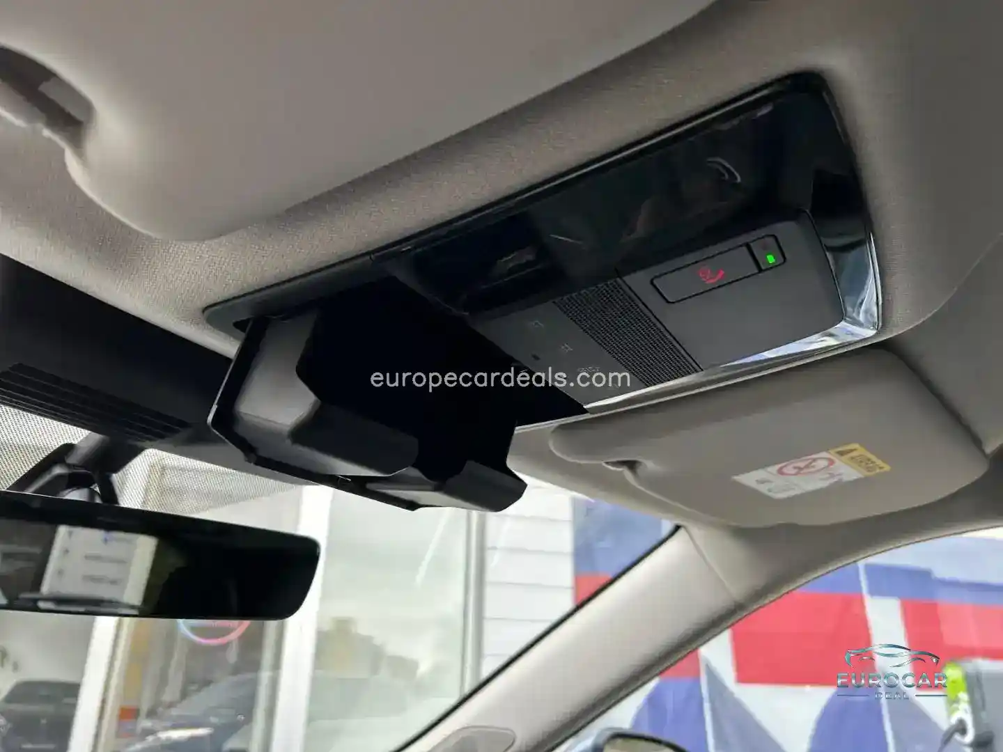 Mitsubishi Plug-in Hybrid Outlander