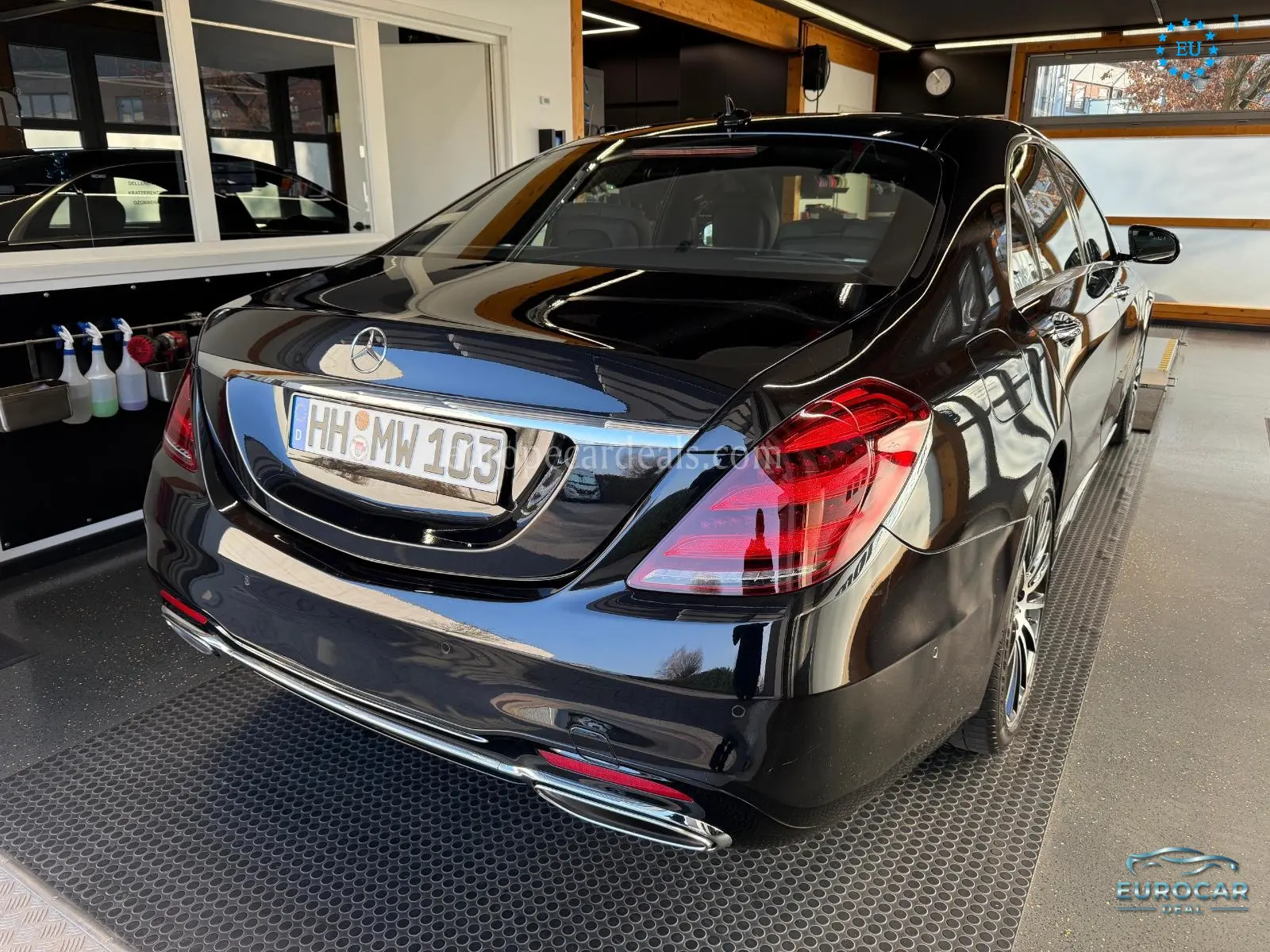 Mercedes-Benz S 560
