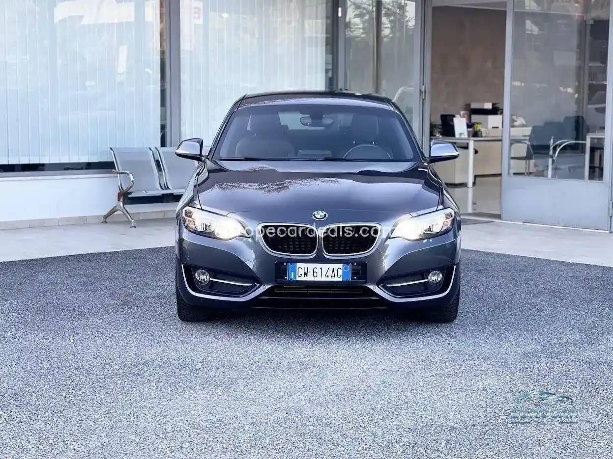 BMW 218