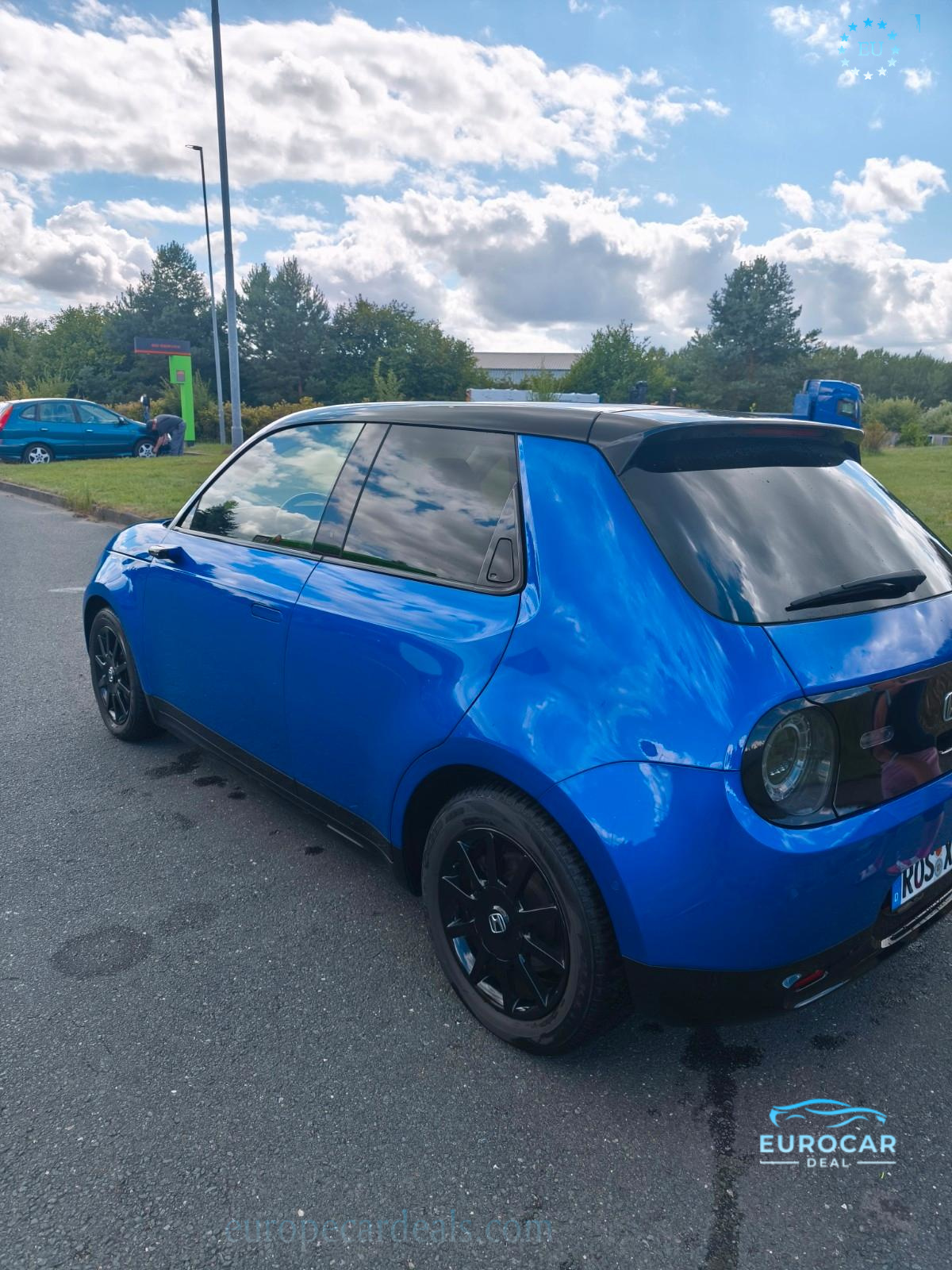 Honda e