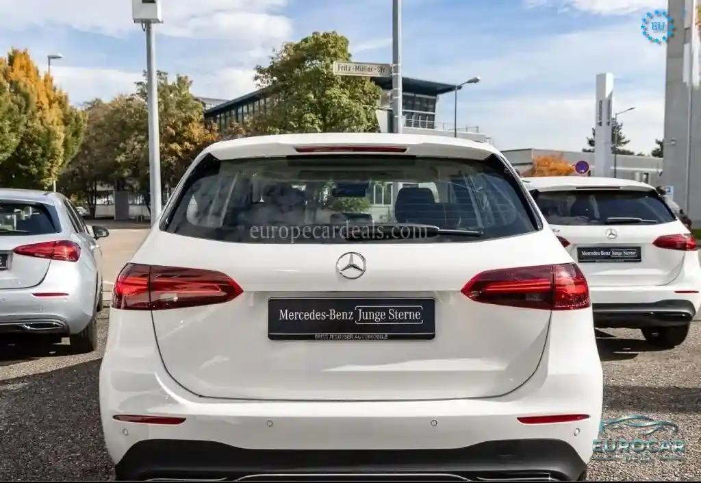 Mercedes-Benz B 200