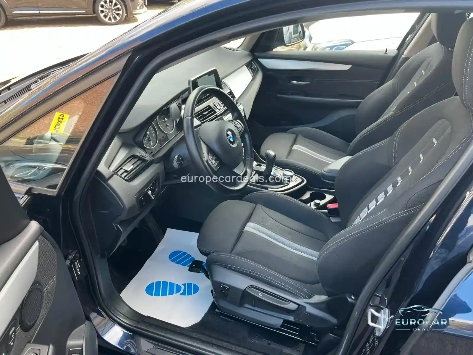 BMW 218