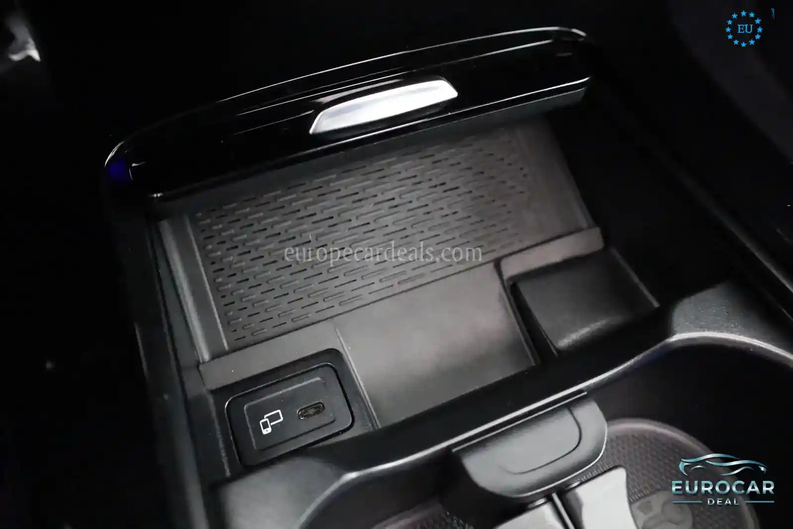 Mercedes-Benz CLA 220