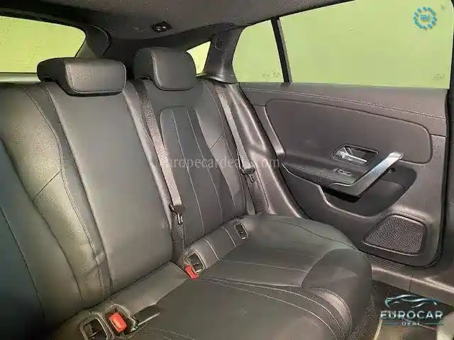 Mercedes-Benz CLA 200 Shooting Brake