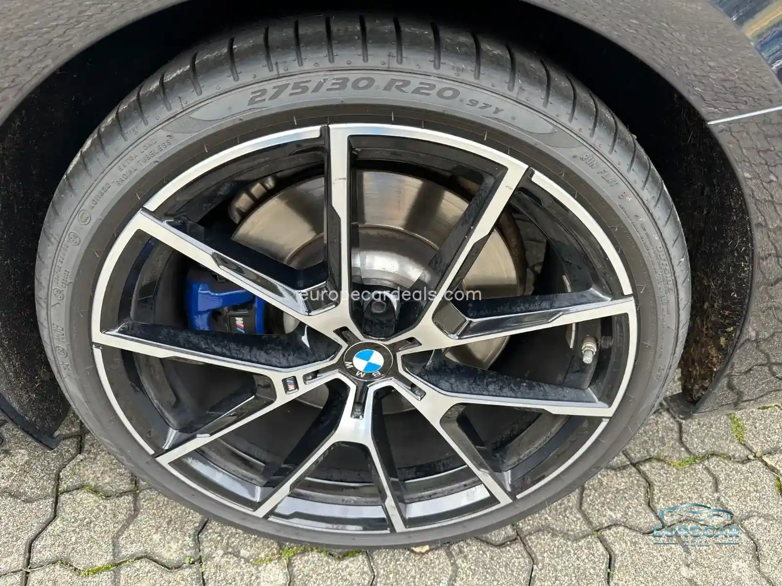 BMW 840