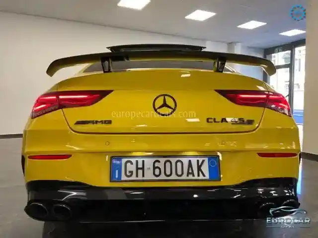 Mercedes-Benz CLA 45 AMG