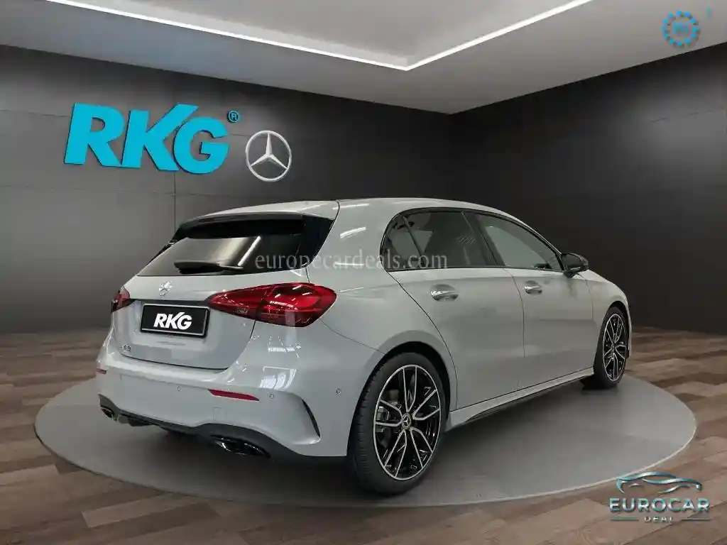 Mercedes-Benz A 180