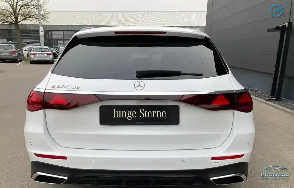 Mercedes-Benz E 300