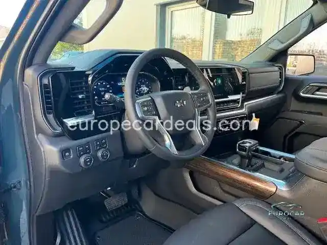 Chevrolet Silverado