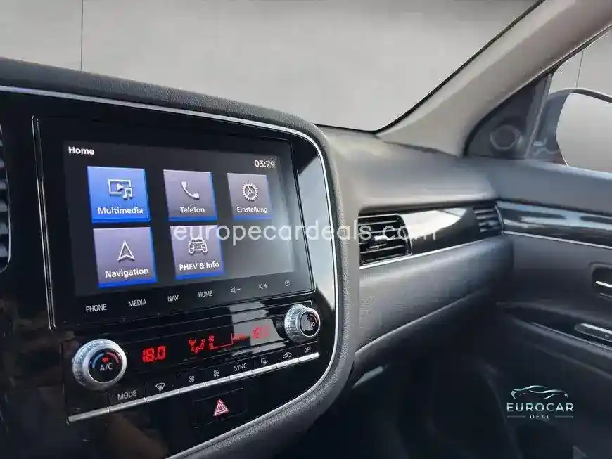 Mitsubishi Plug-in Hybrid Outlander