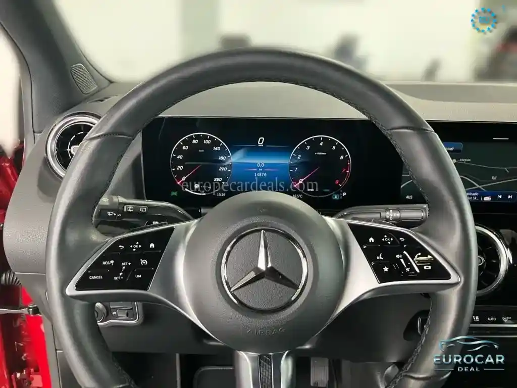 Mercedes-Benz B 220