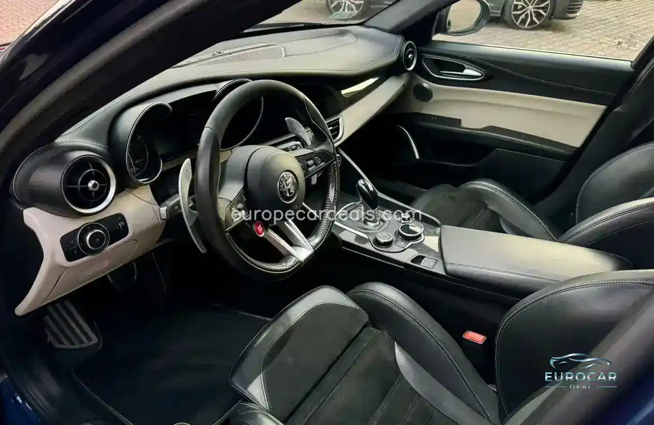 Alfa Romeo Giulia