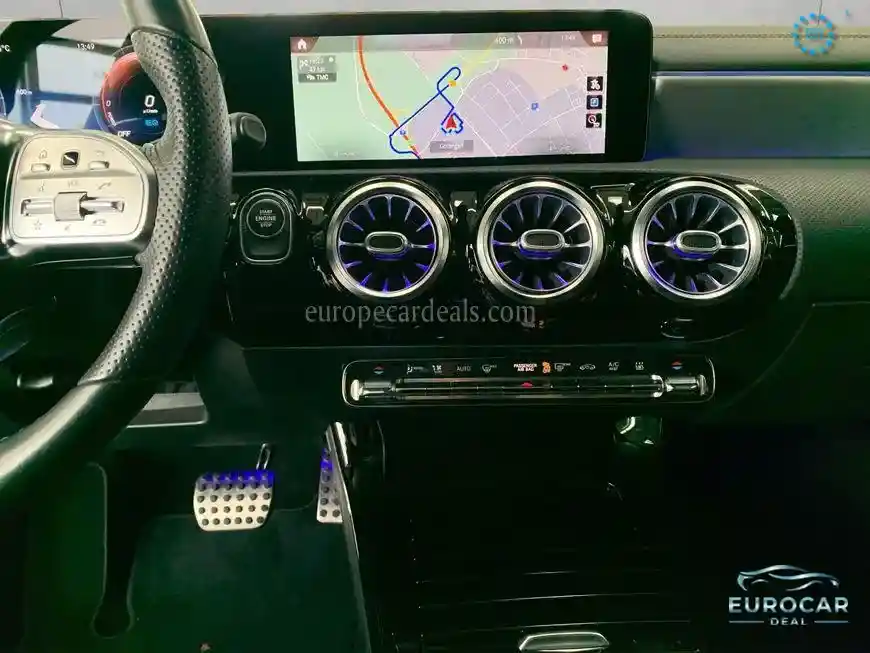 Mercedes-Benz A 250