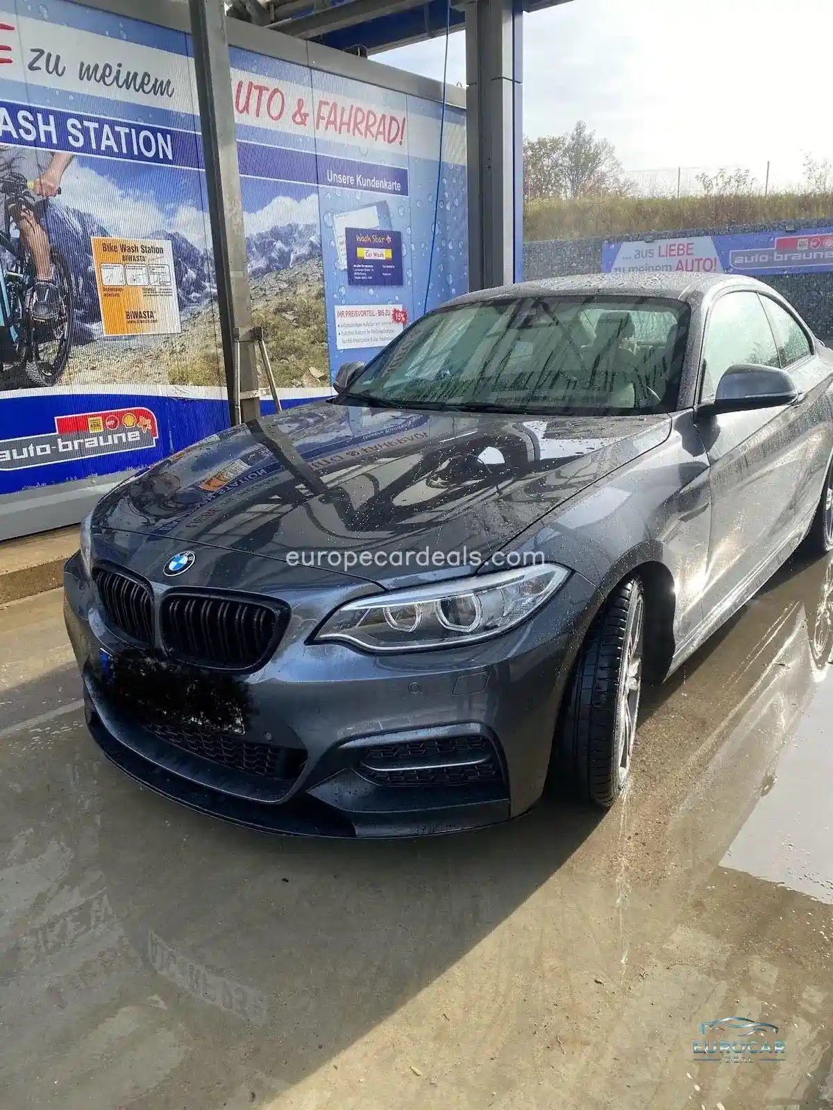BMW M235