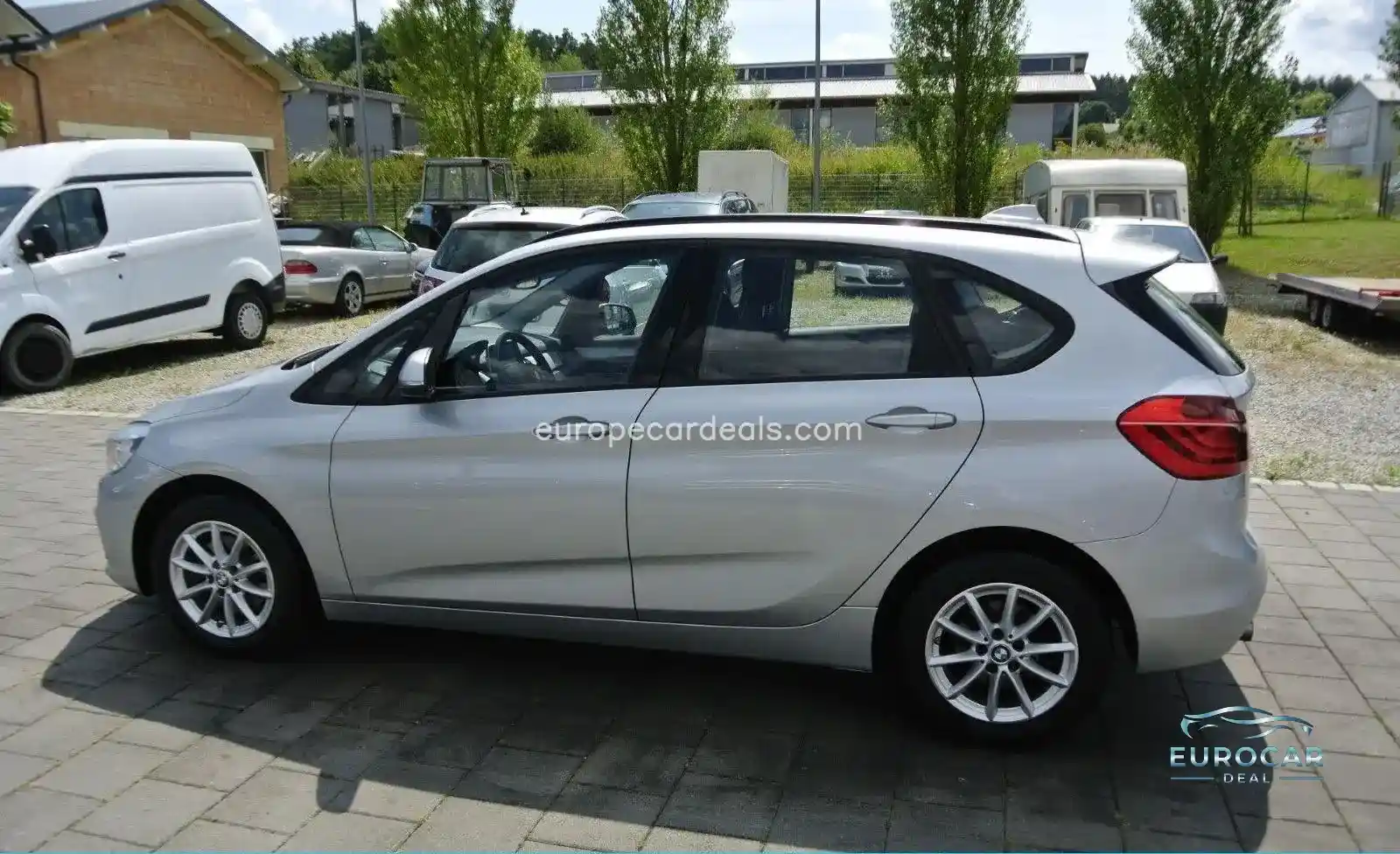 BMW 218
