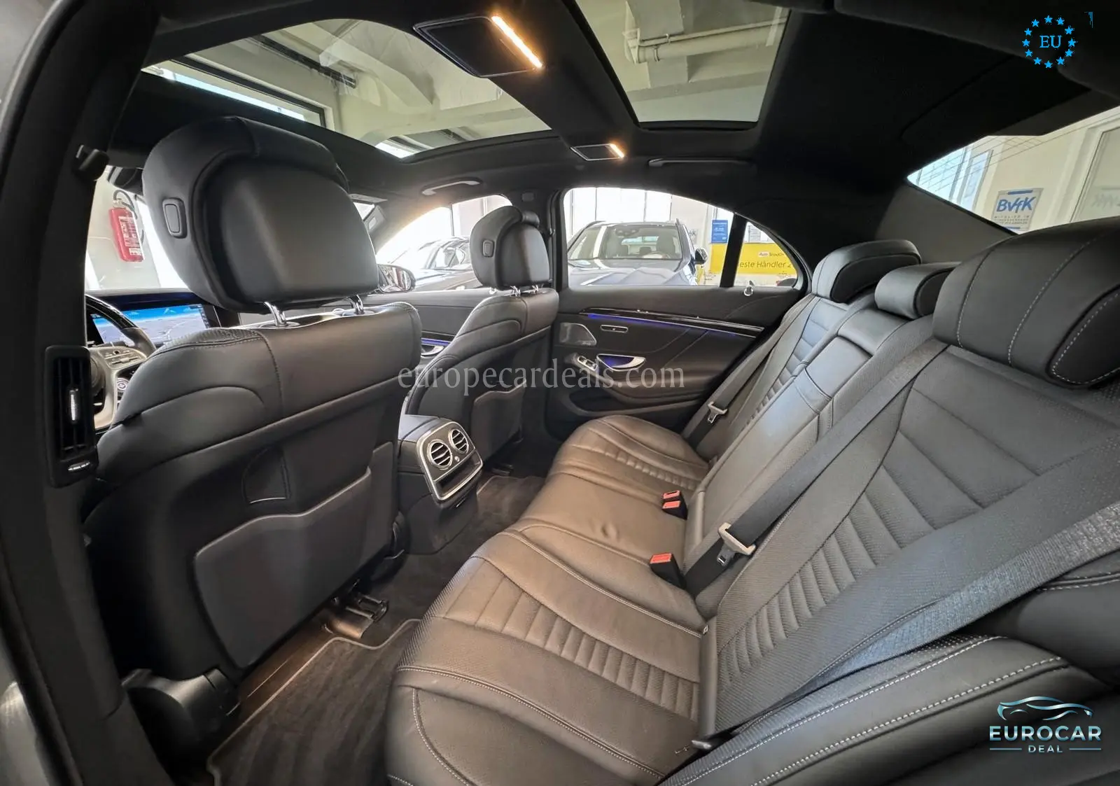Mercedes-Benz S 560