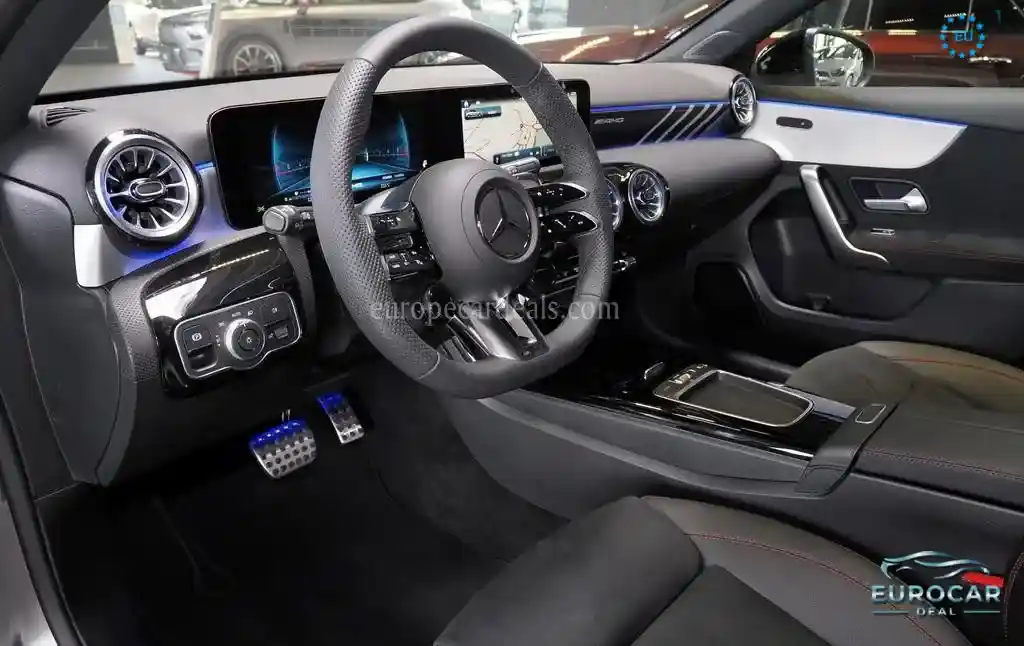 Mercedes-Benz A 35 AMG