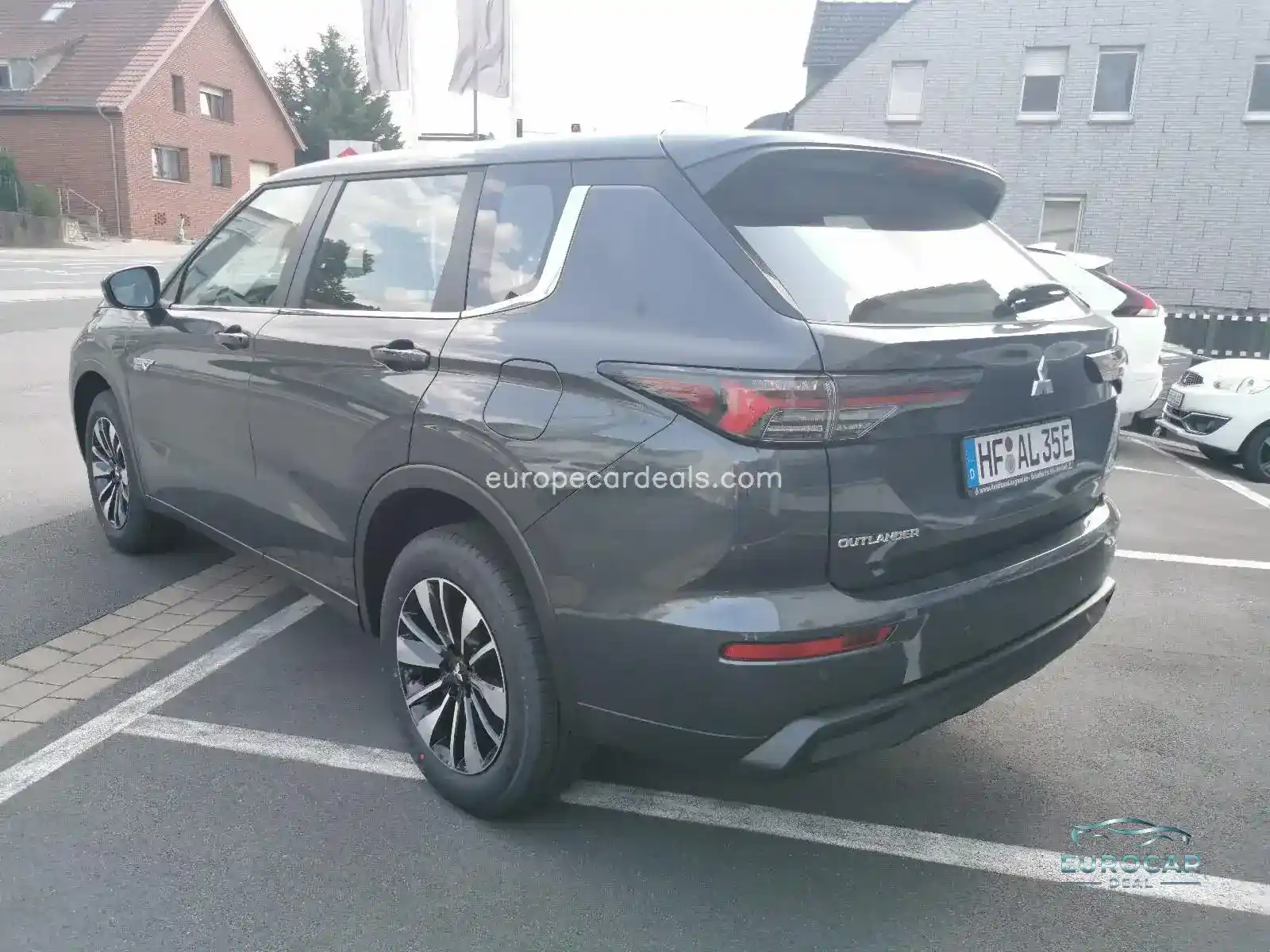 Mitsubishi Plug-in Hybrid Outlander