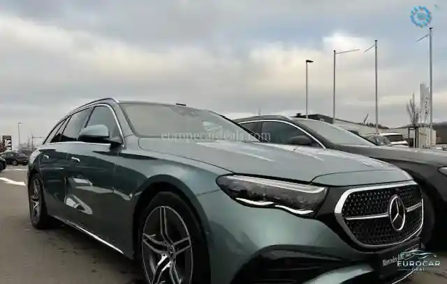 Mercedes-Benz E 220