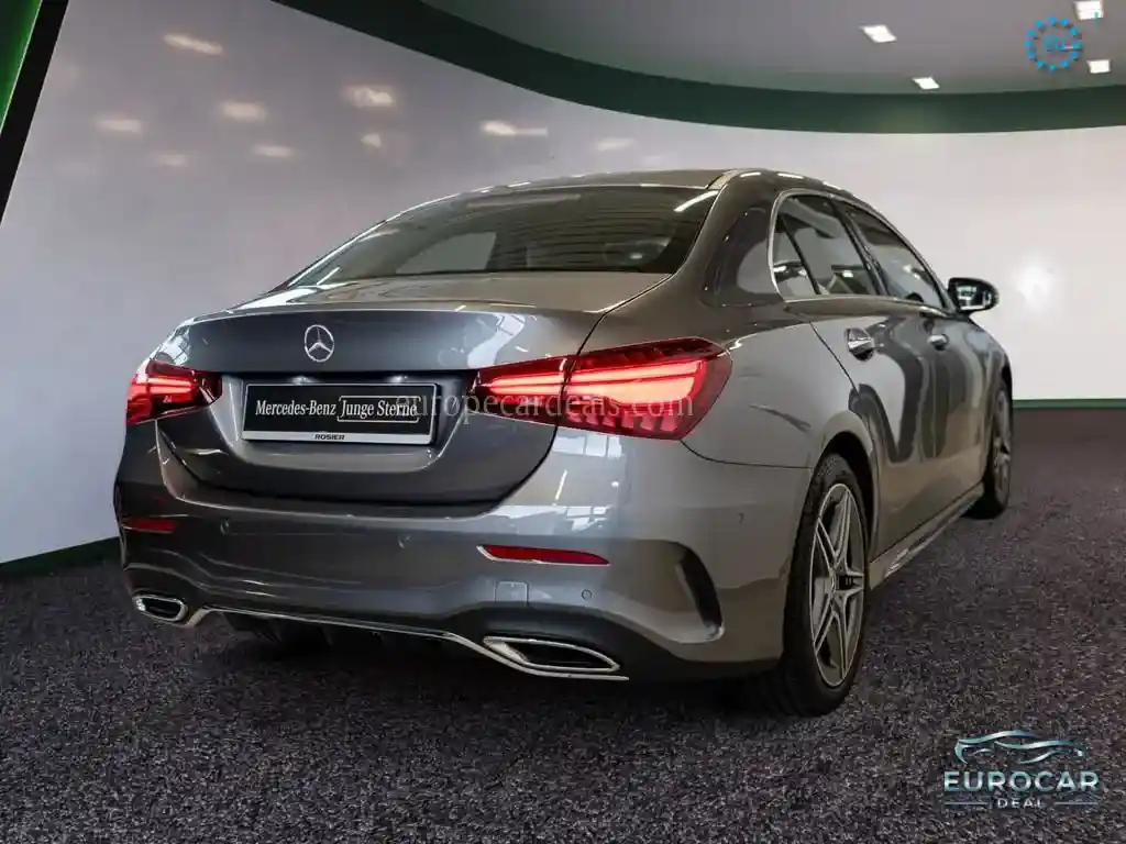 Mercedes-Benz A 200