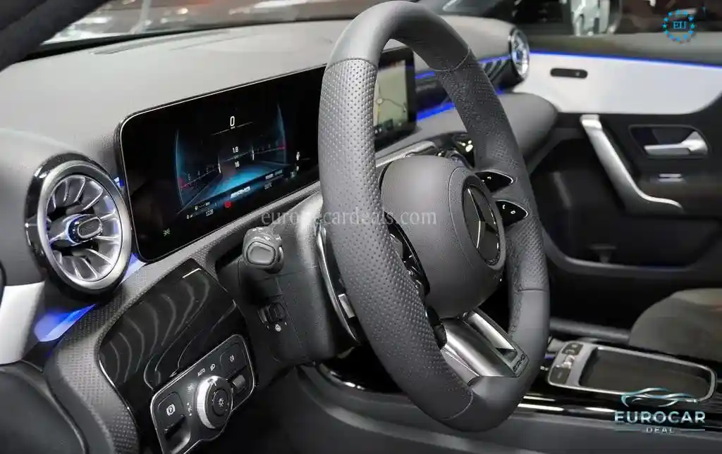 Mercedes-Benz A 35 AMG