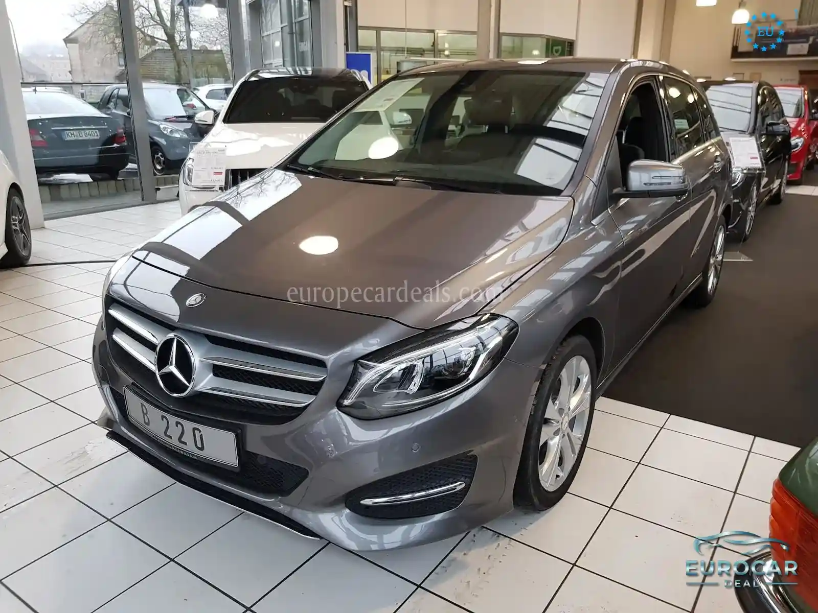 Mercedes-Benz B 220