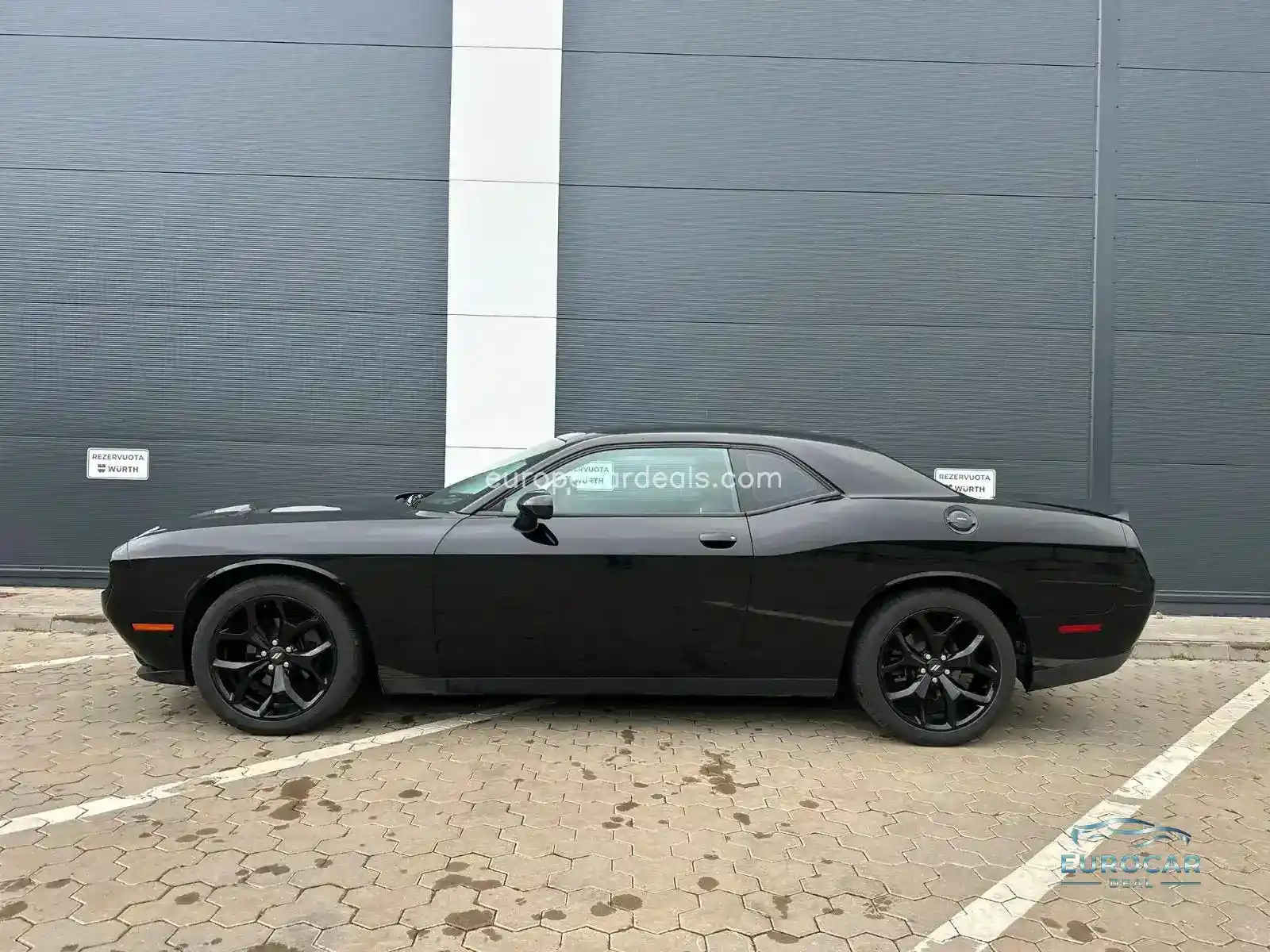Dodge Challenger